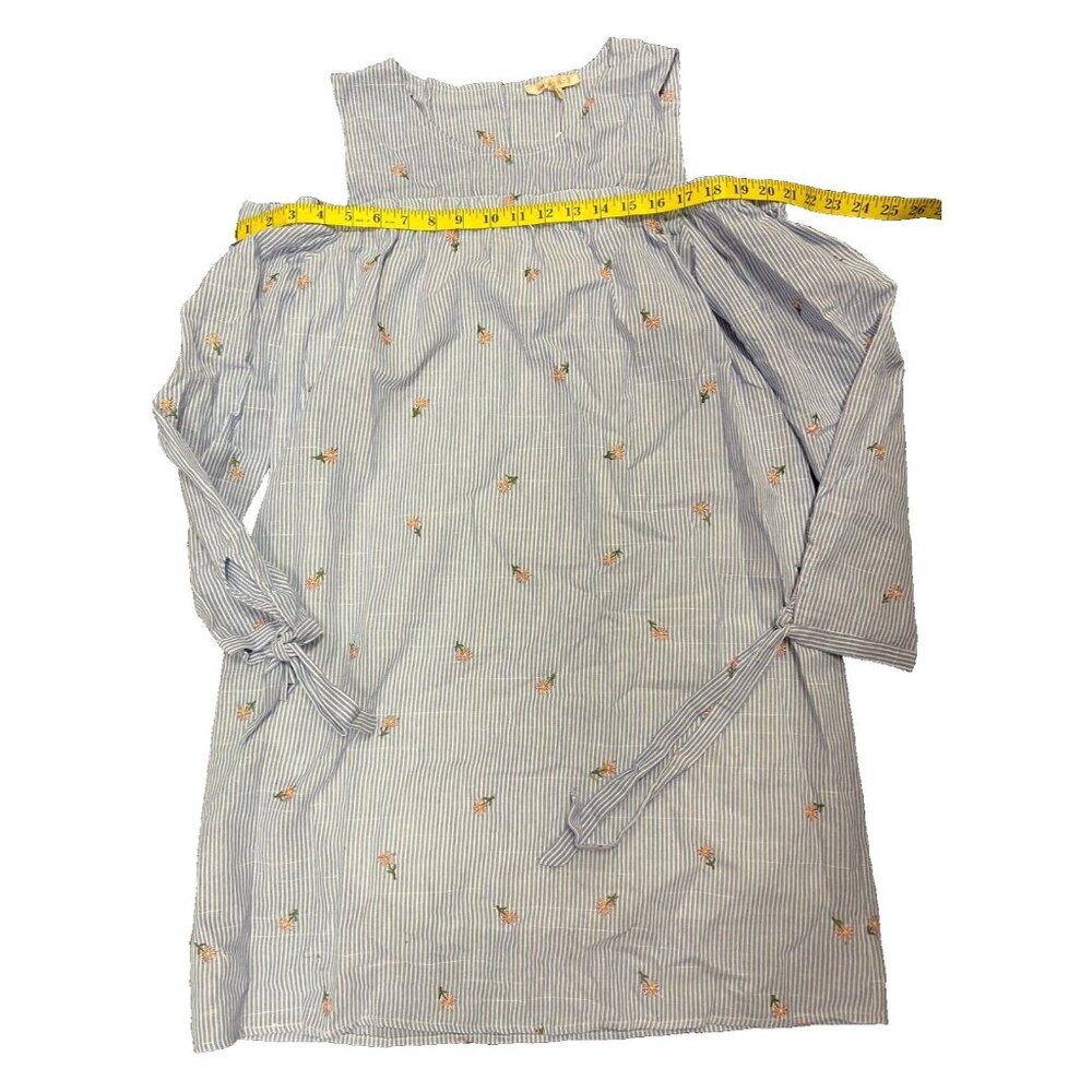 Skies are Blue Shift Dress stipe white blue dress floral embroidered size M New